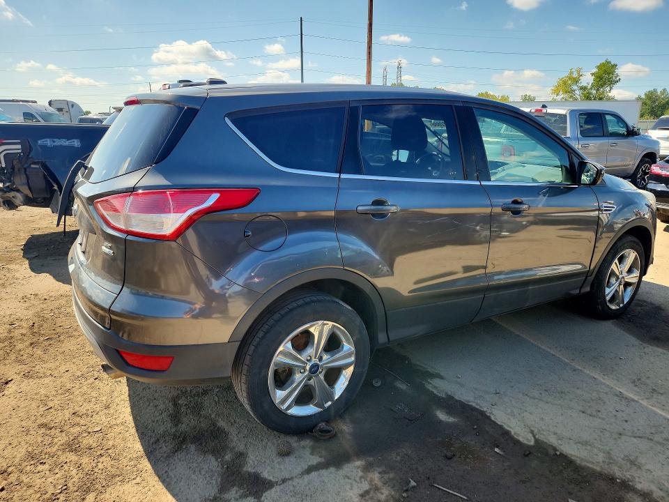 66822886 :رقم المزاد ، 1FMCU9GX2GUC82696 vin ، 2016 Ford Escape مزاد بيع
