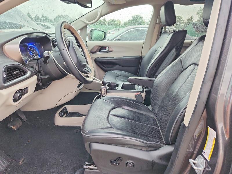 Продажа на аукционе авто 2018 Chrysler Pacifica, vin: 2C4RC1GG4JR334014, номер лота: 64970176