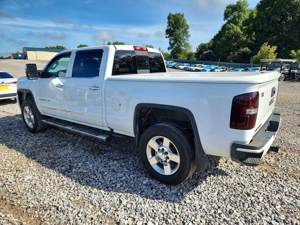 64023836 :رقم المزاد ، 1GT12UE89GF142052 vin ، 2016 Gmc Sierra مزاد بيع