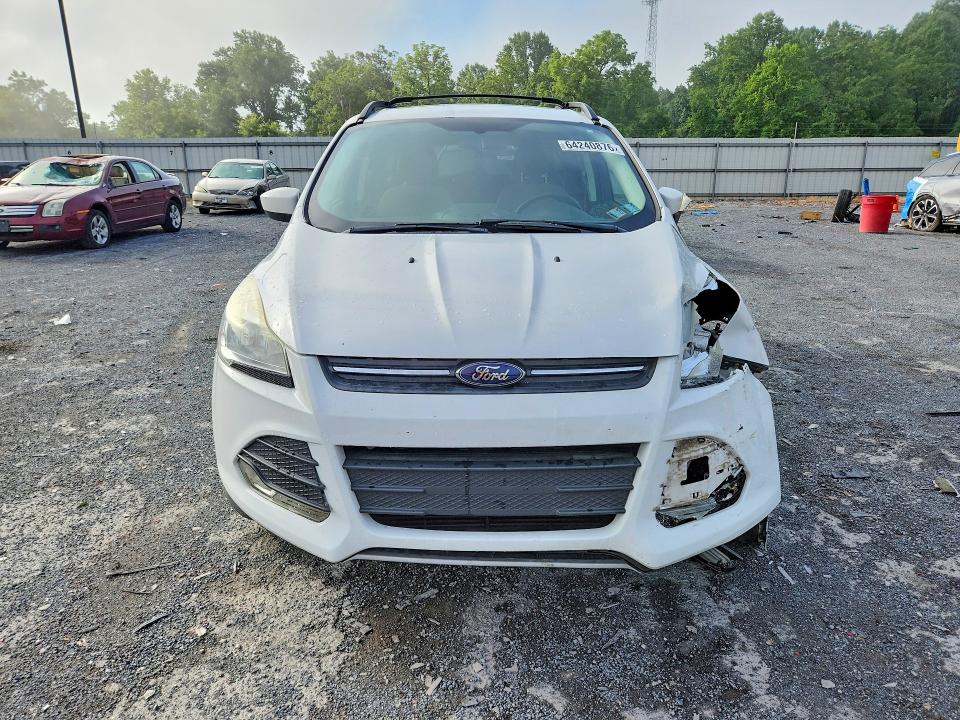 Продажа на аукционе авто 2016 Ford Escape, vin: 1FMCU9GX5GUC32973, номер лота: 64240876