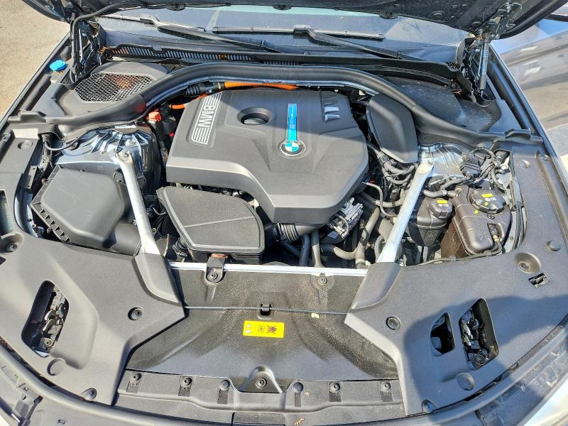 65602346 :رقم المزاد ، WBAJA9C56JB252917 vin ، 2018 Bmw 530e مزاد بيع