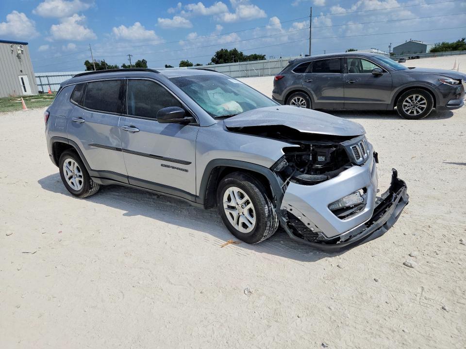 2019 Jeep Compass მანქანა იყიდება აუქციონზე, vin: 3C4NJCAB6KT769550, აუქციონის ნომერი: 63923956
