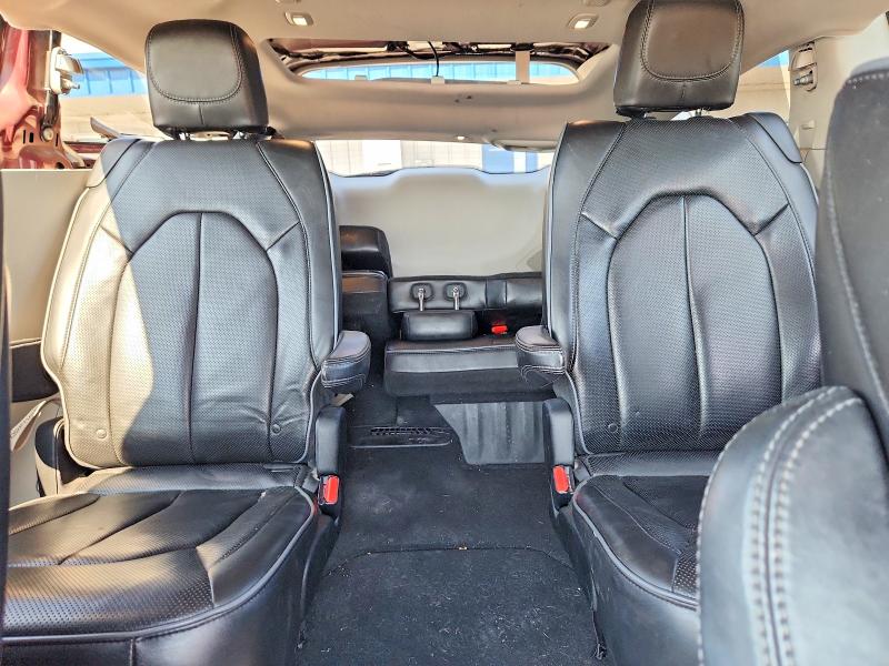 Продаж на аукціоні авто 2017 Chrysler Pacifica, vin: 2C4RC1GG9HR812728, номер лоту: 63185996