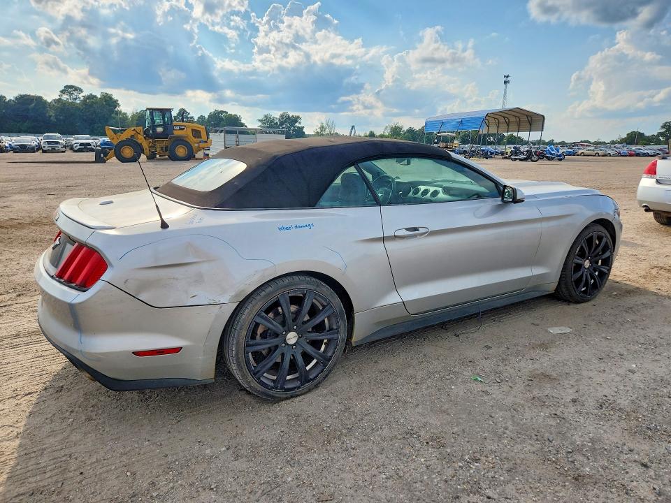 Продажа на аукционе авто 2015 Ford Mustang, vin: 1FATP8UH0F5383608, номер лота: 64075126