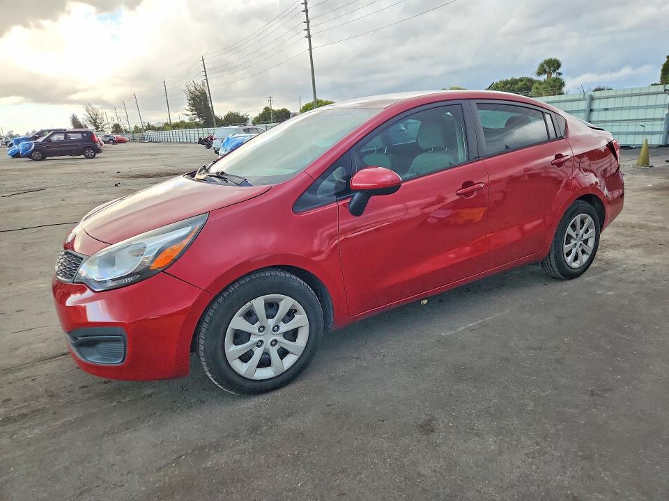 66901056 :رقم المزاد ، KNADM4A30E6370744 vin ، 2014 Kia Rio مزاد بيع