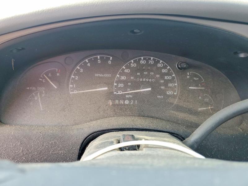 64715266 :رقم المزاد ، 1FMZU63E8YUB38827 vin ، 2000 Ford Explorer مزاد بيع
