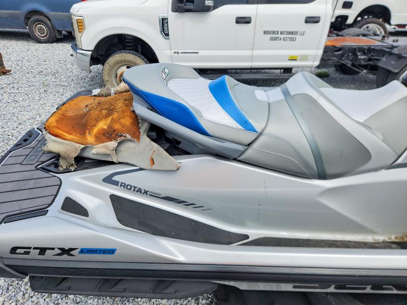 63753106 :رقم المزاد ، YDV73159D121 vin ، 2021 Sea Doo Jet Ski مزاد بيع