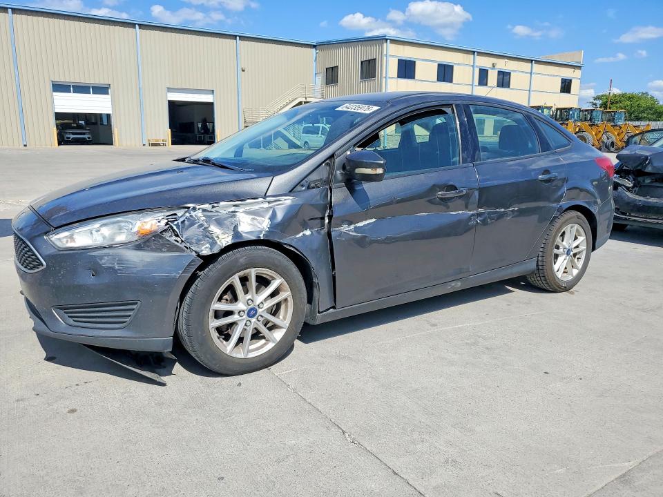 64235976 :رقم المزاد ، 1FADP3F2XGL321999 vin ، 2016 Ford Focus مزاد بيع