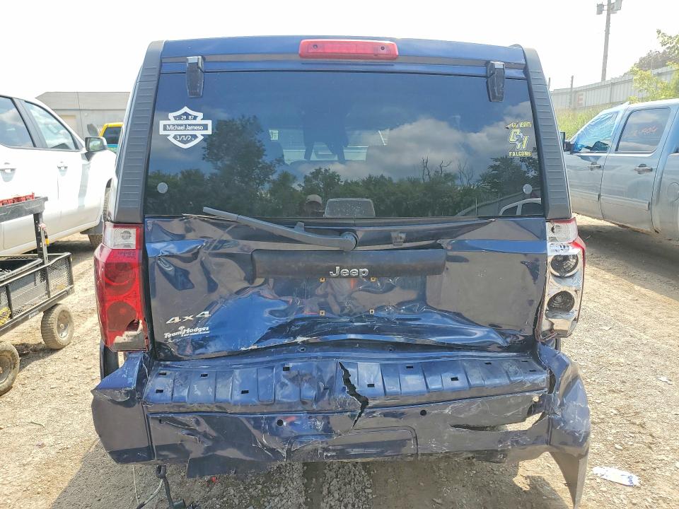 64377826 :رقم المزاد ، 1J8HG48K86C131351 vin ، 2006 Jeep Commander مزاد بيع