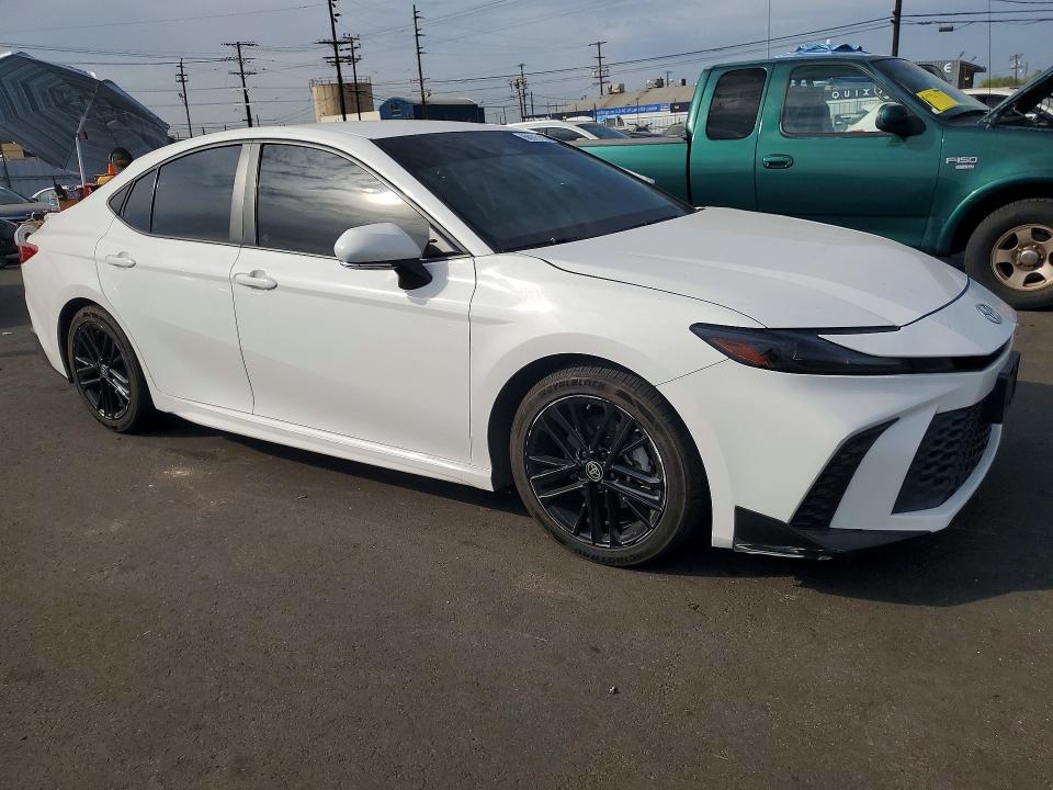 66975116 :رقم المزاد ، 4T1DAACK5SU070165 vin ، 2025 Toyota Camry مزاد بيع