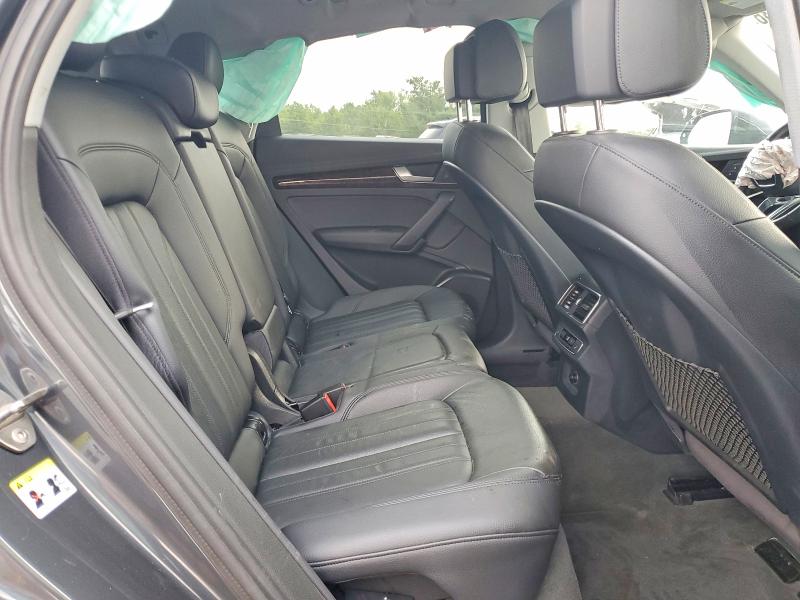 64385436 :رقم المزاد ، WA1BNAFY2J2010705 vin ، 2018 Audi Q5 مزاد بيع