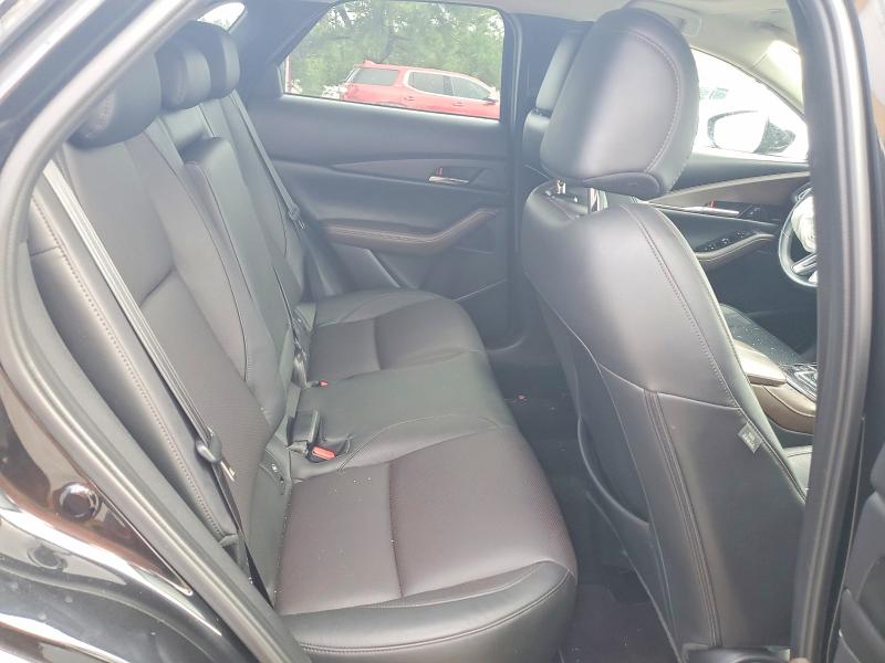 64043386 :رقم المزاد ، 3MVDMBDL3NM421638 vin ، 2022 Mazda Cx-30 مزاد بيع
