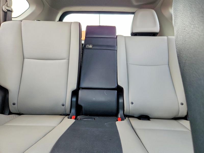 Продаж на аукціоні авто 2018 Toyota Rav4 Hv, vin: JTMDJREV5JD173983, номер лоту: 66717536