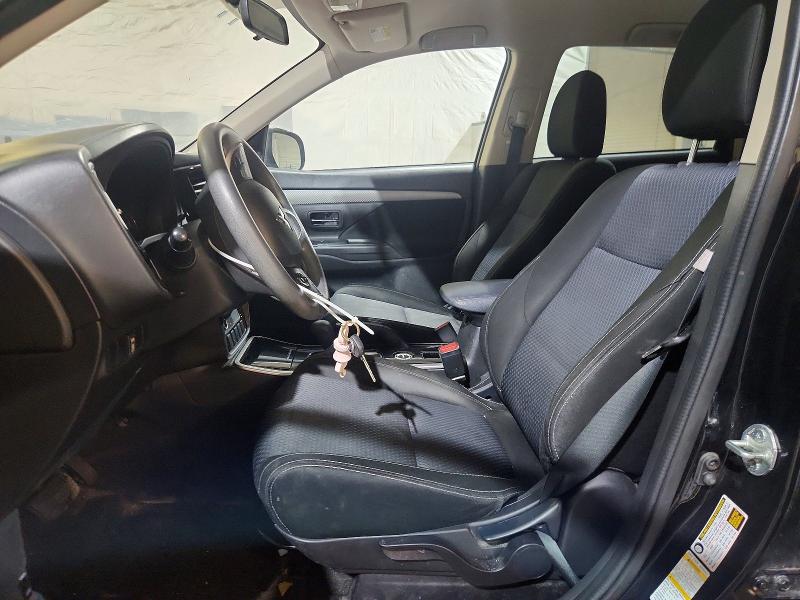 Продаж на аукціоні авто 2018 Mitsubishi Outlander, vin: JA4AZ3A37JZ070817, номер лоту: 64569096