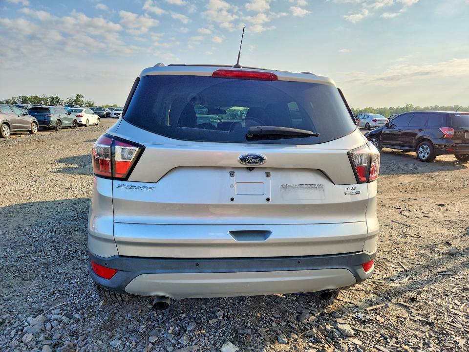 2017 Ford Escape მანქანა იყიდება აუქციონზე, vin: 1FMCU9GD6HUA78393, აუქციონის ნომერი: 64743256