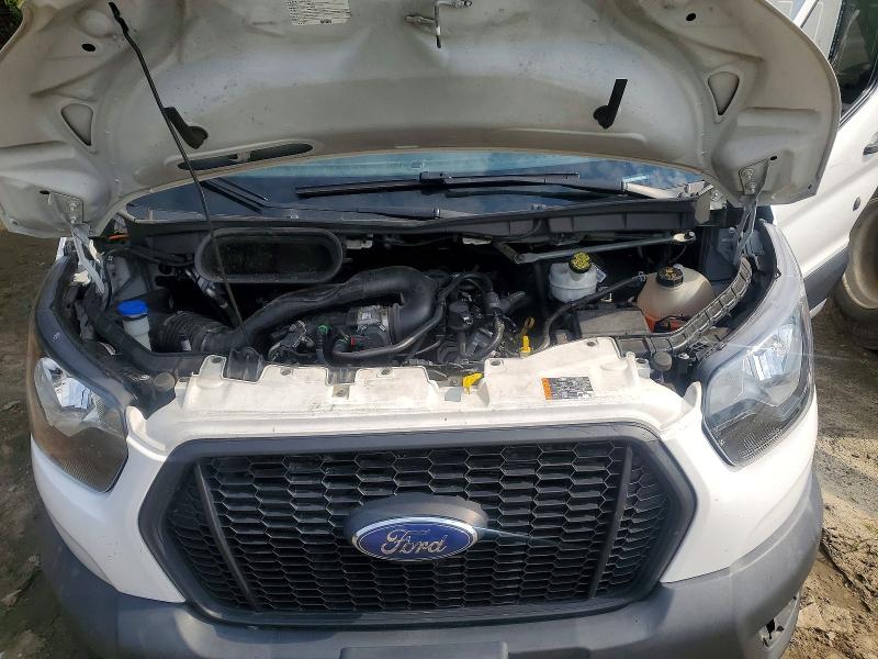 64618946 :رقم المزاد ، 1FTBR1C89MKA37158 vin ، 2021 Ford Transit مزاد بيع