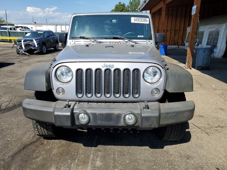 64928396 :رقم المزاد ، 1C4BJWDG8GL179073 vin ، 2016 Jeep Wrangler Unlimited مزاد بيع
