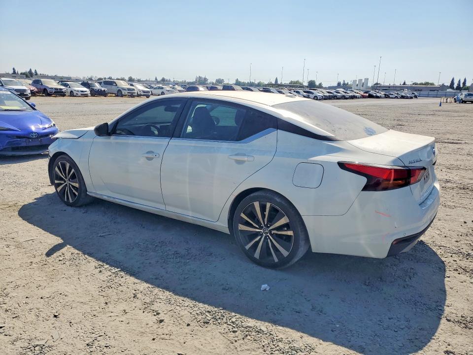 64501846 :رقم المزاد ، 1N4BL4CV4LC240241 vin ، 2020 Nissan Altima مزاد بيع