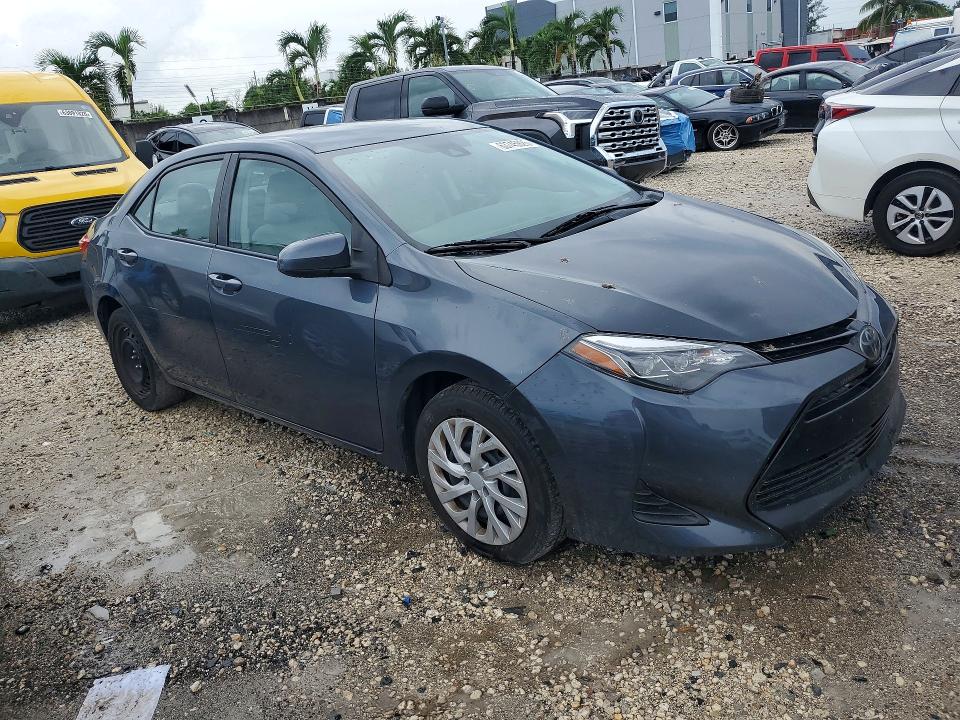 2018 Toyota Corolla მანქანა იყიდება აუქციონზე, vin: 5YFBURHE3JP852884, აუქციონის ნომერი: 63745926