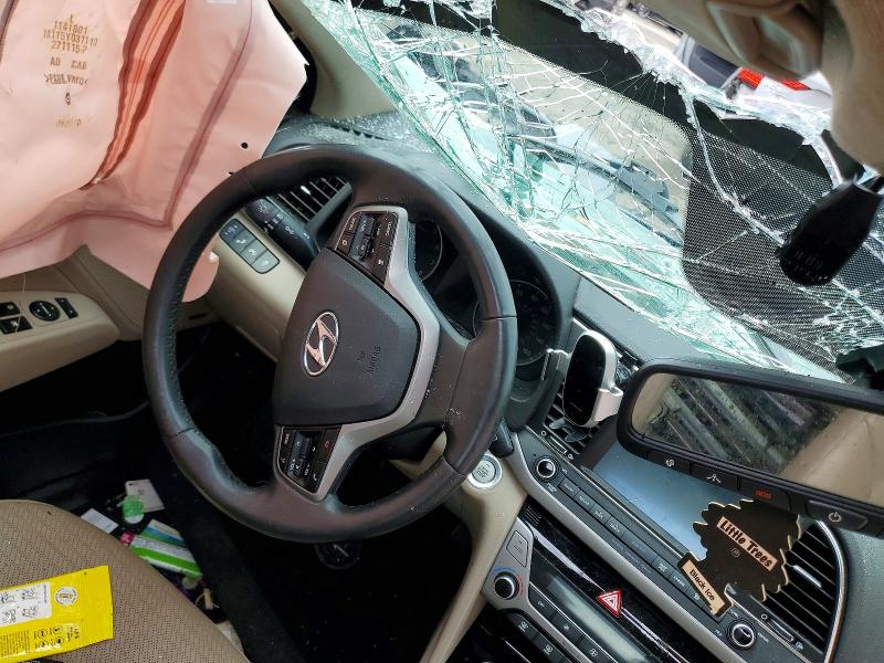 Aukcja sprzedaży 2017 Hyundai Elantra, vin: 5NPD84LF2HH025840, numer aukcji: 66271926