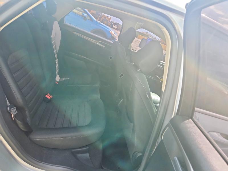 67238496 :رقم المزاد ، 3FA6P0HD5LR191180 vin ، 2020 Ford Fusion مزاد بيع