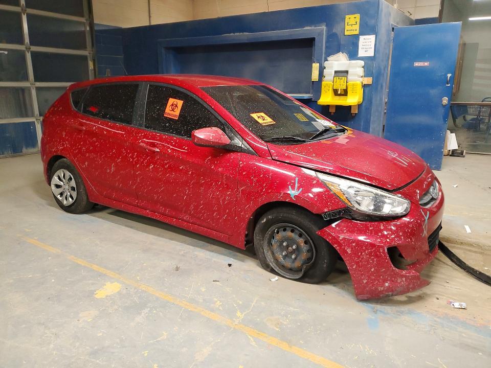 2016 Hyundai Accent მანქანა იყიდება აუქციონზე, vin: KMHCT5AE2GU273807, აუქციონის ნომერი: 64391946