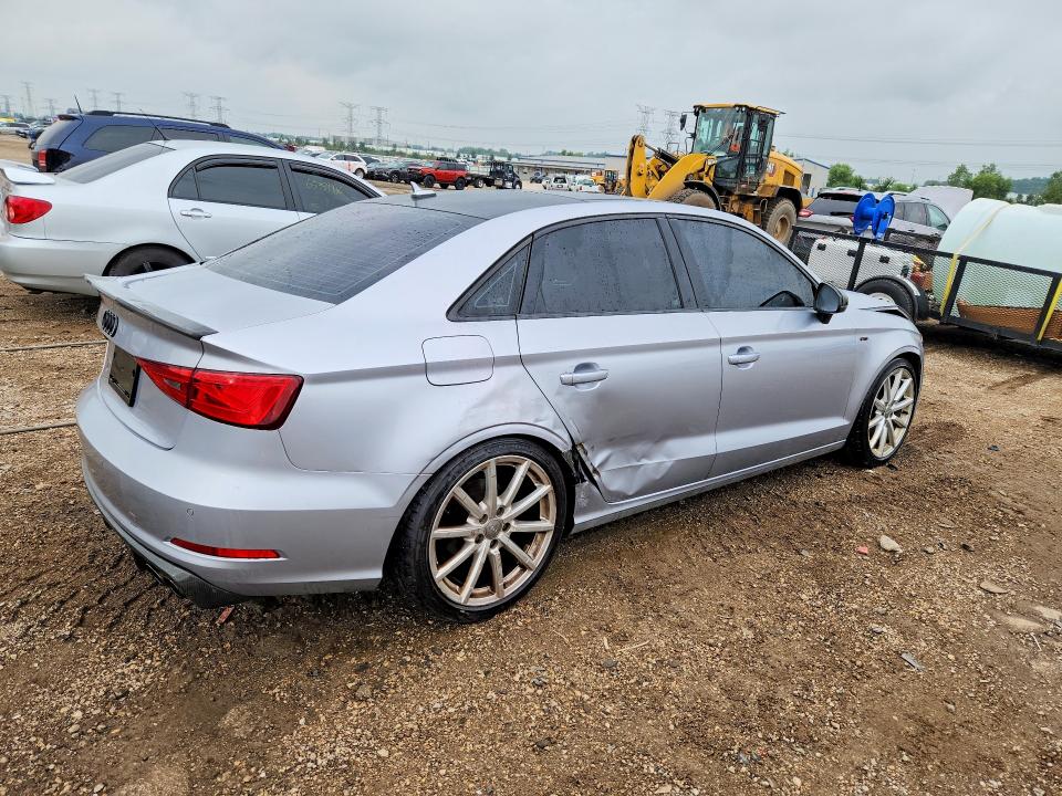Продажа на аукционе авто 2016 Audi A3, vin: WAUB8GFF6G1028554, номер лота: 64608516