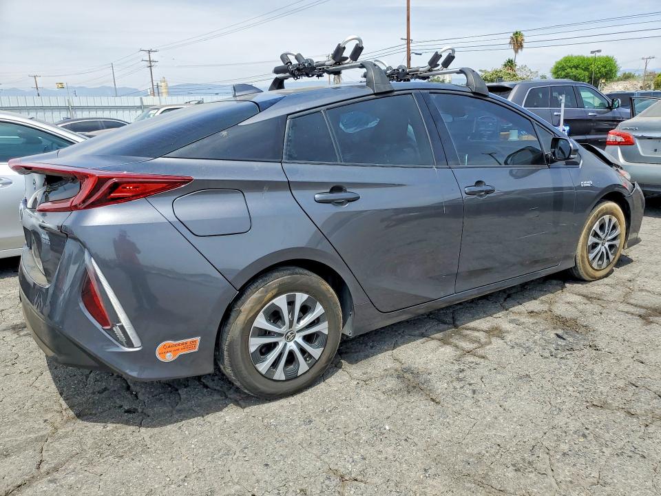 Продажа на аукционе авто 2020 Toyota Prius Prime, vin: JTDKARFP8L3152500, номер лота: 65111496