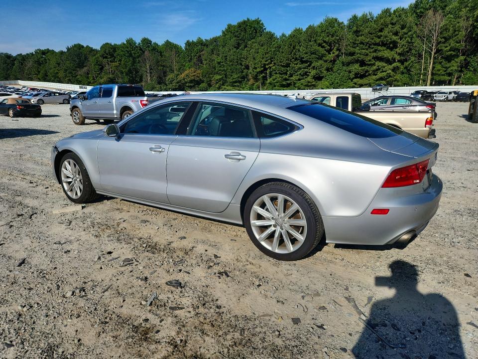 2015 Audi A7 მანქანა იყიდება აუქციონზე, vin: WAUWGAFC6FN010358, აუქციონის ნომერი: 65447336