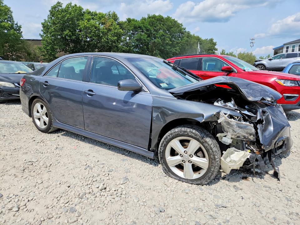 Aukcja sprzedaży 2011 Toyota Camry, vin: 4T1BF3EK6BU638201, numer aukcji: 64757526