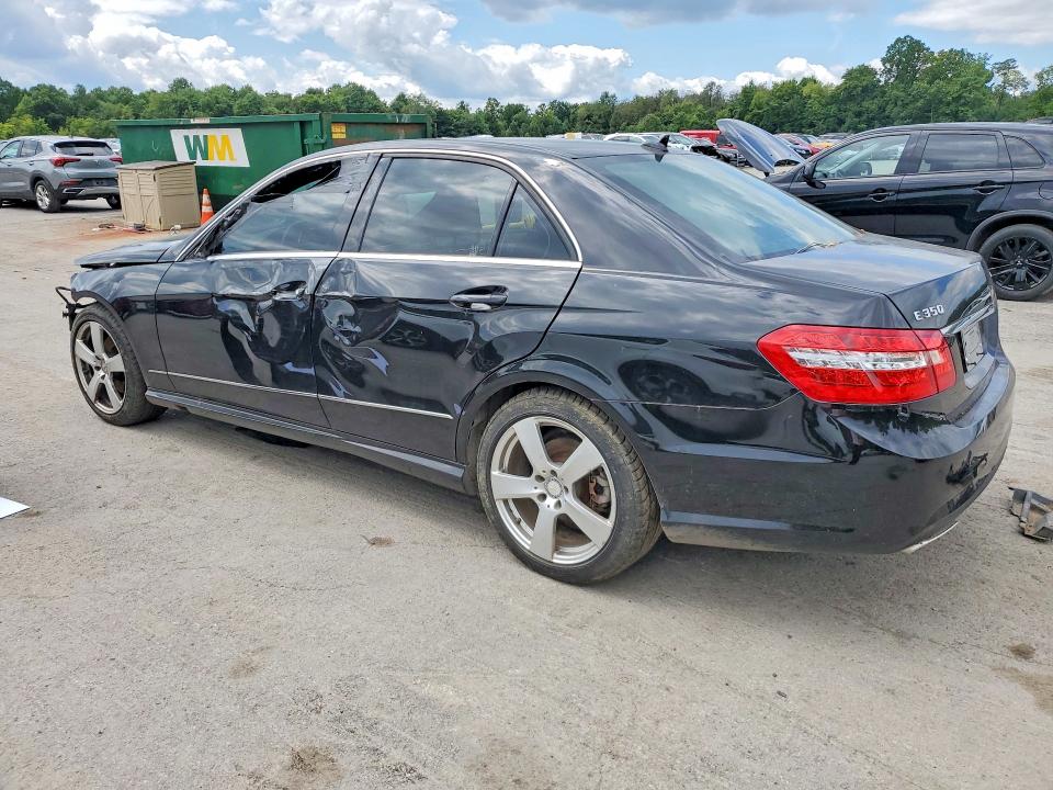 66651926 :رقم المزاد ، WDDHF8HB0AA166736 vin ، 2010 Mercedes-benz E مزاد بيع