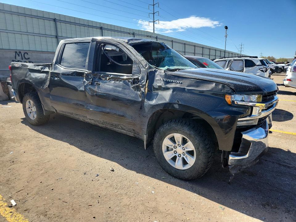 Продажа на аукционе авто 2021 Chevrolet Silverado, vin: 1GCUYDED3MZ396553, номер лота: 65026266