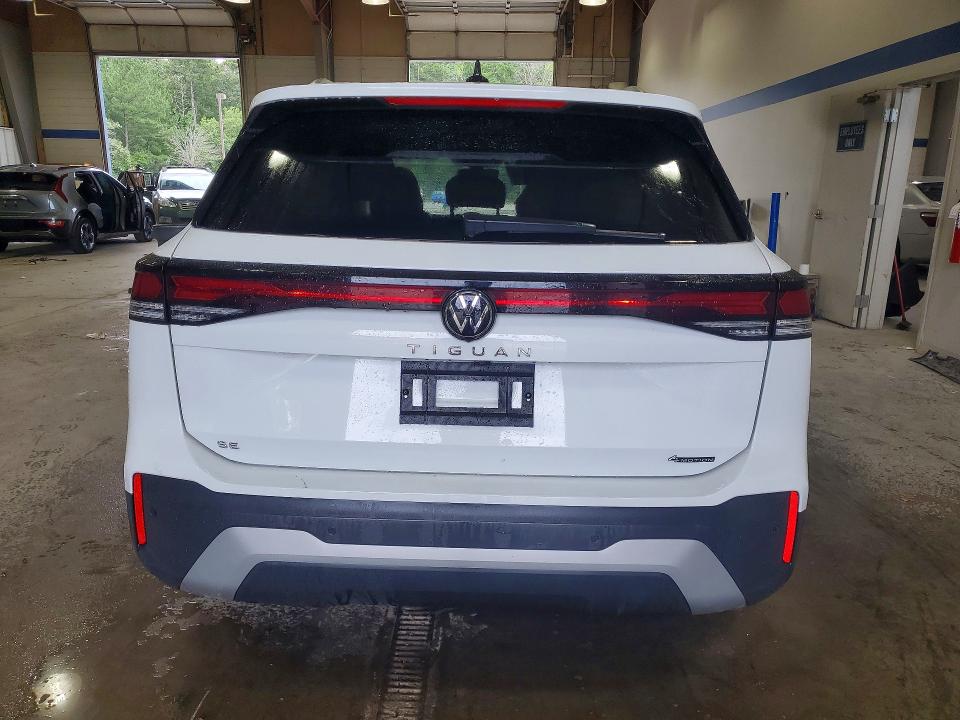 Продажа на аукционе авто 2026 Volkswagen Tiguan, vin: 3VVER7RM5TM083289, номер лота: 64394316