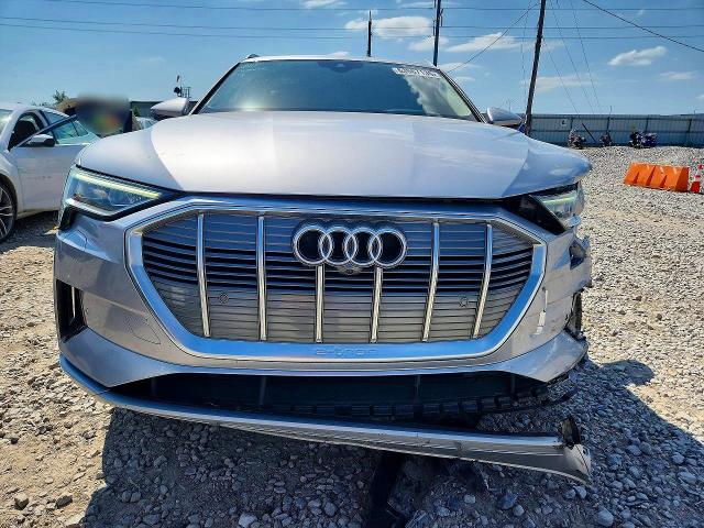 Aukcja sprzedaży 2019 Audi E-tron, vin: WA1VABGE2KB022096, numer aukcji: 63567136