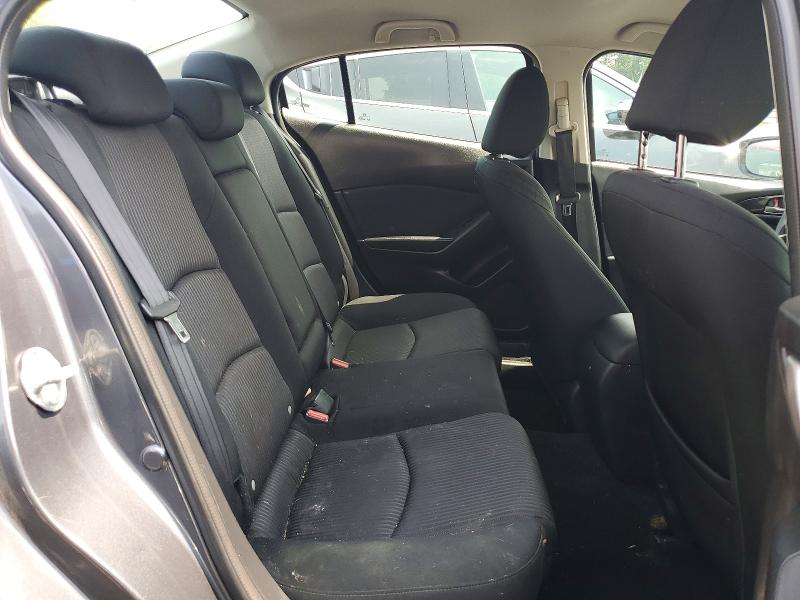 63842626 :رقم المزاد ، 3MZBM1V73FM167643 vin ، 2015 Mazda 3 مزاد بيع