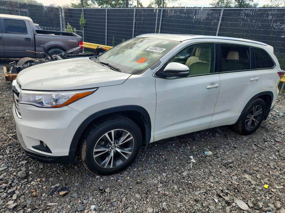 Aukcja sprzedaży 2016 Toyota Highlander, vin: 5TDJKRFHXGS258338, numer aukcji: 63394726