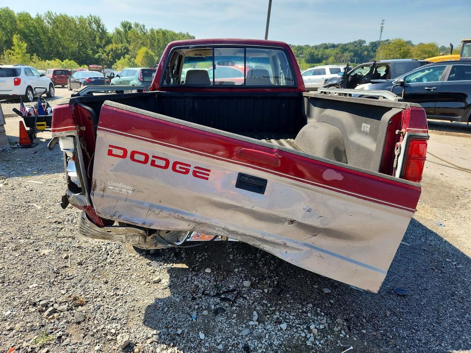 66890966 :رقم المزاد ، 1B7GL23X0TS555663 vin ، 1996 Dodge Dakota مزاد بيع