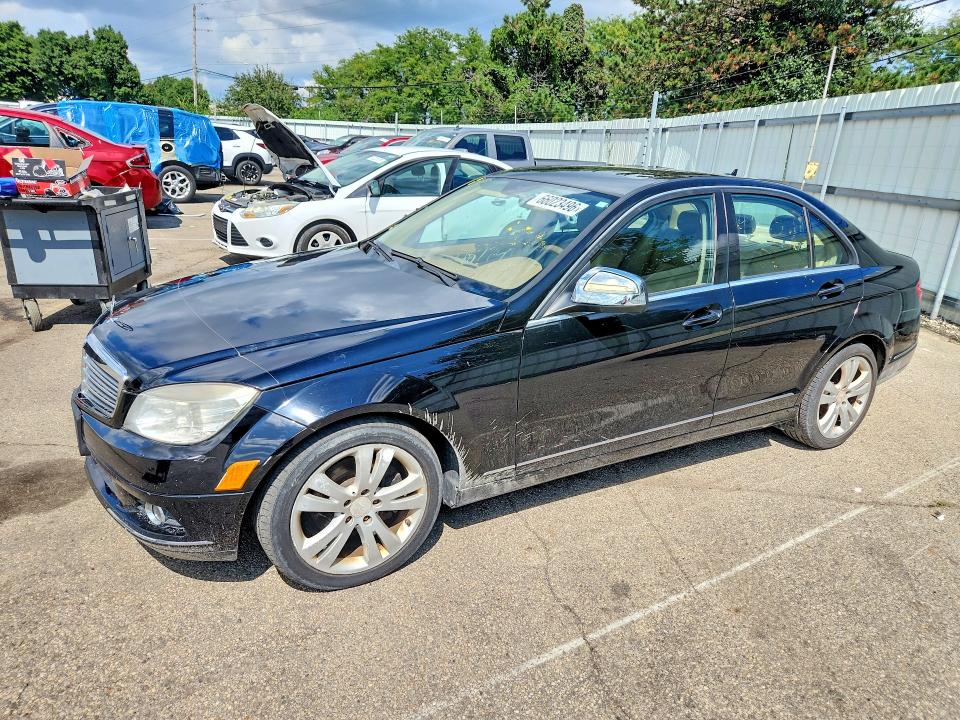 66023496 :رقم المزاد ، WDDGF81X38F191516 vin ، 2008 Mercedes-benz C مزاد بيع