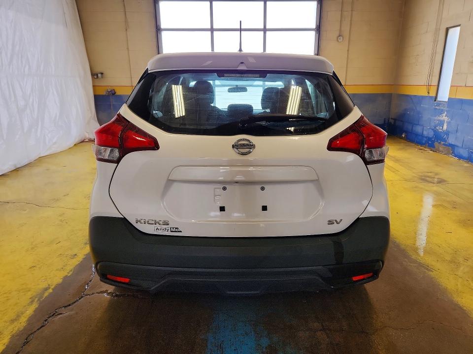Продажа на аукционе авто 2019 Nissan Kicks, vin: 3N1CP5CU7KL542208, номер лота: 64647976