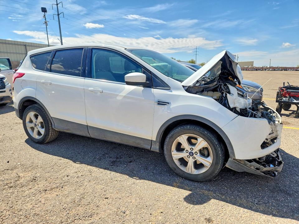 Продажа на аукционе авто 2016 Ford Escape, vin: 1FMCU0G76GUA97594, номер лота: 64988286