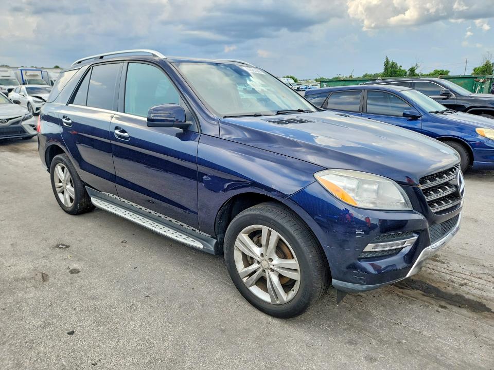 65582066 :رقم المزاد ، 4JGDA5JB8DA166788 vin ، 2013 Mercedes-benz Ml مزاد بيع