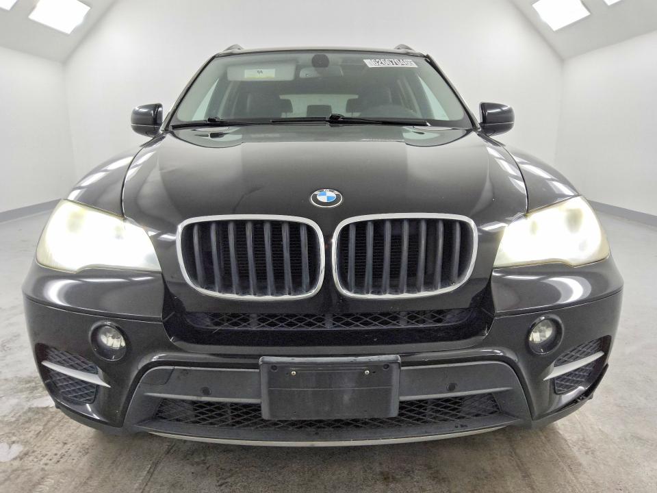 62667046 :رقم المزاد ، 5UXZV4C55CL765052 vin ، 2012 Bmw X5 مزاد بيع