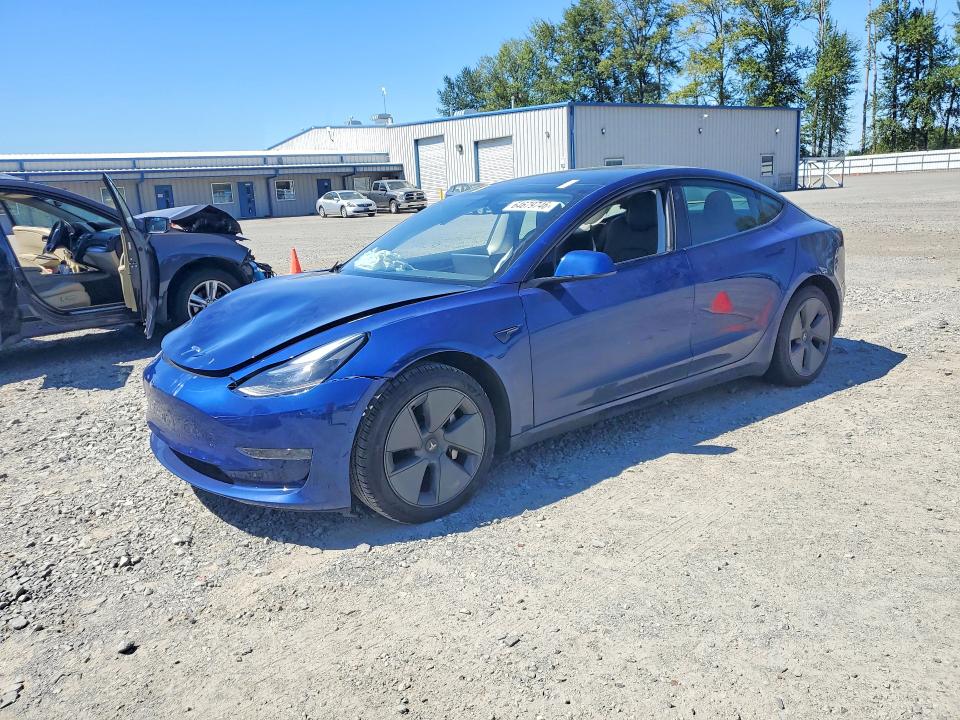 64679746 :رقم المزاد ، 5YJ3E1EAXMF022858 vin ، 2021 Tesla Model 3 مزاد بيع