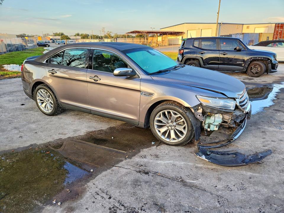 66309446 :رقم المزاد ، 1FAHP2F88DG171573 vin ، 2013 Ford Taurus مزاد بيع