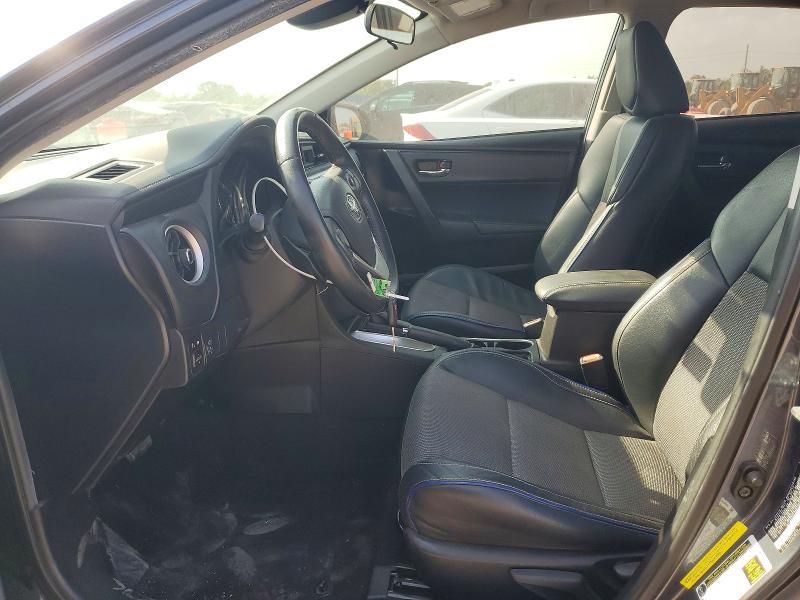 63697826 :رقم المزاد ، 5YFBURHE8HP710122 vin ، 2017 Toyota Corolla مزاد بيع