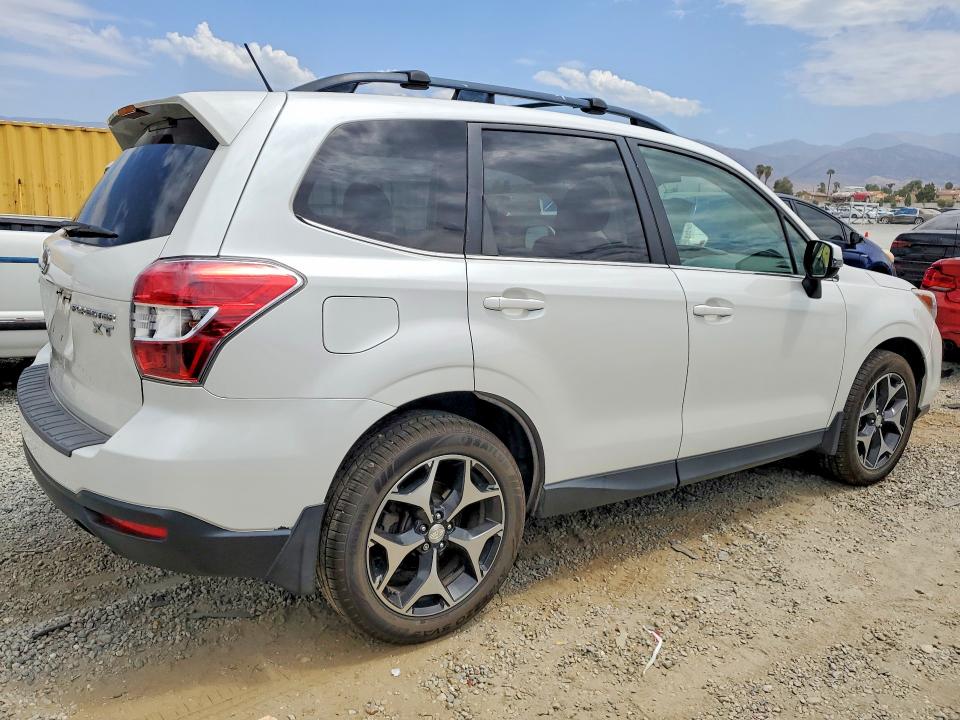 64135756 :رقم المزاد ، JF2SJGMC4EH510378 vin ، 2014 Subaru Forester مزاد بيع