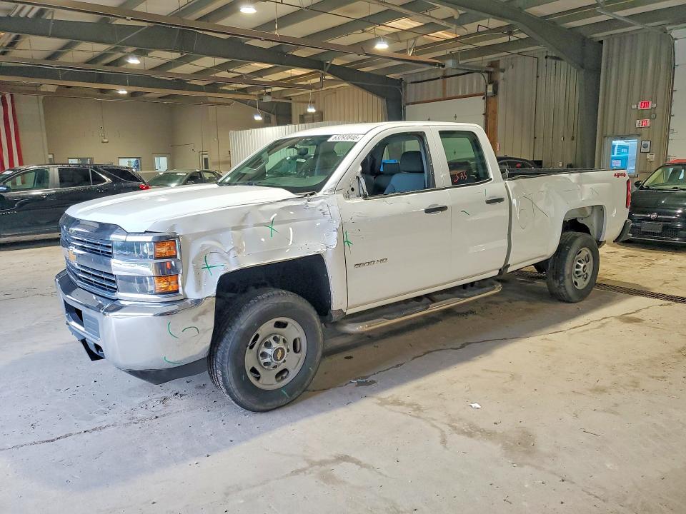 63293846 :رقم المزاد ، 1GC2KUEG5JZ260052 vin ، 2018 Chevrolet Silverado مزاد بيع