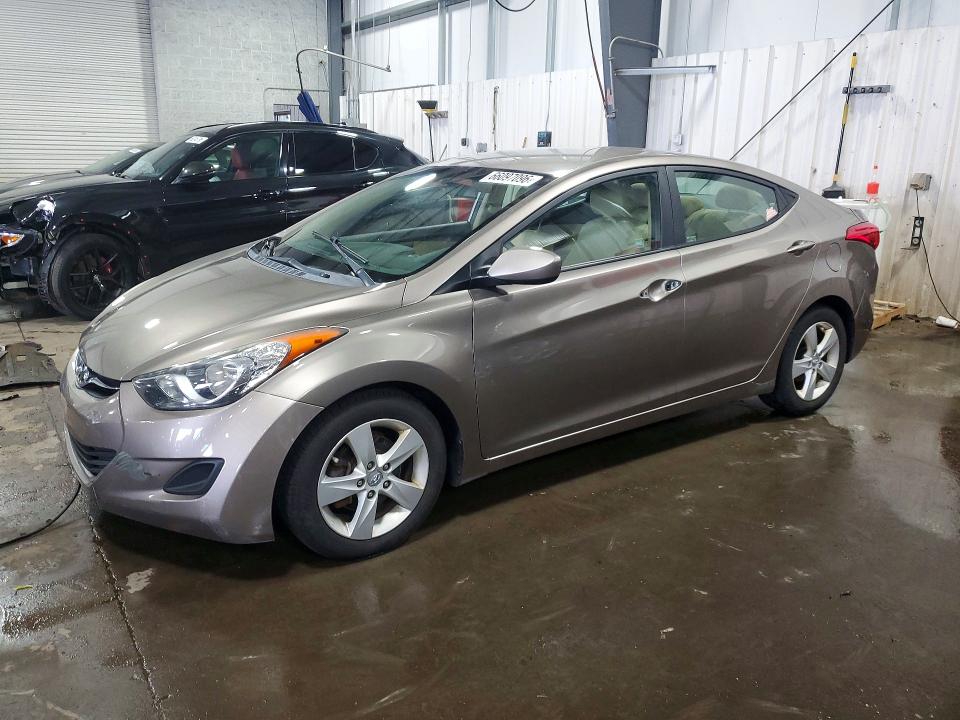 2013 Hyundai Elantra მანქანა იყიდება აუქციონზე, vin: 5NPDH4AE7DH295747, აუქციონის ნომერი: 66097096