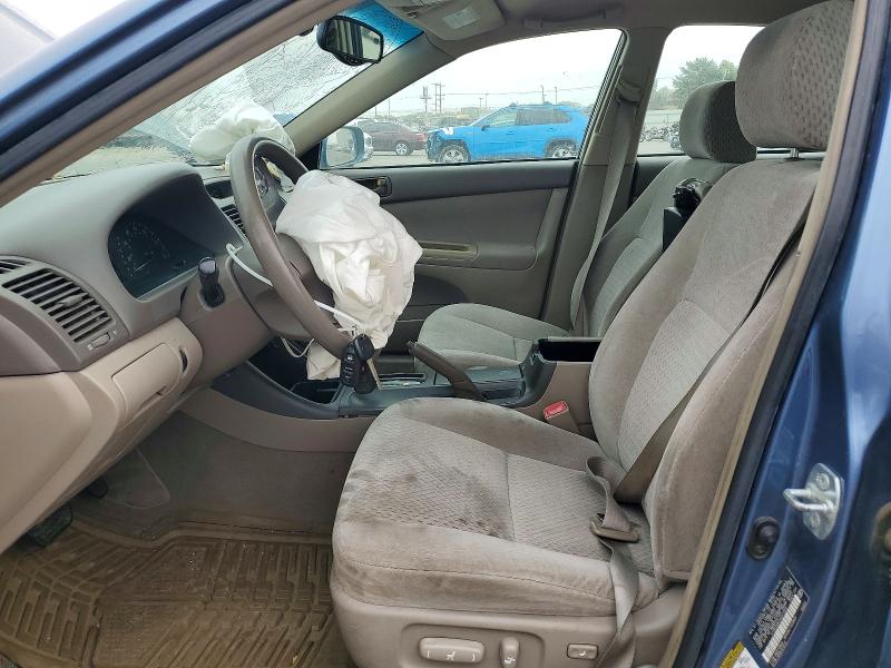 2004 Toyota Camry მანქანა იყიდება აუქციონზე, vin: 4T1BF32K74U571504, აუქციონის ნომერი: 66943926