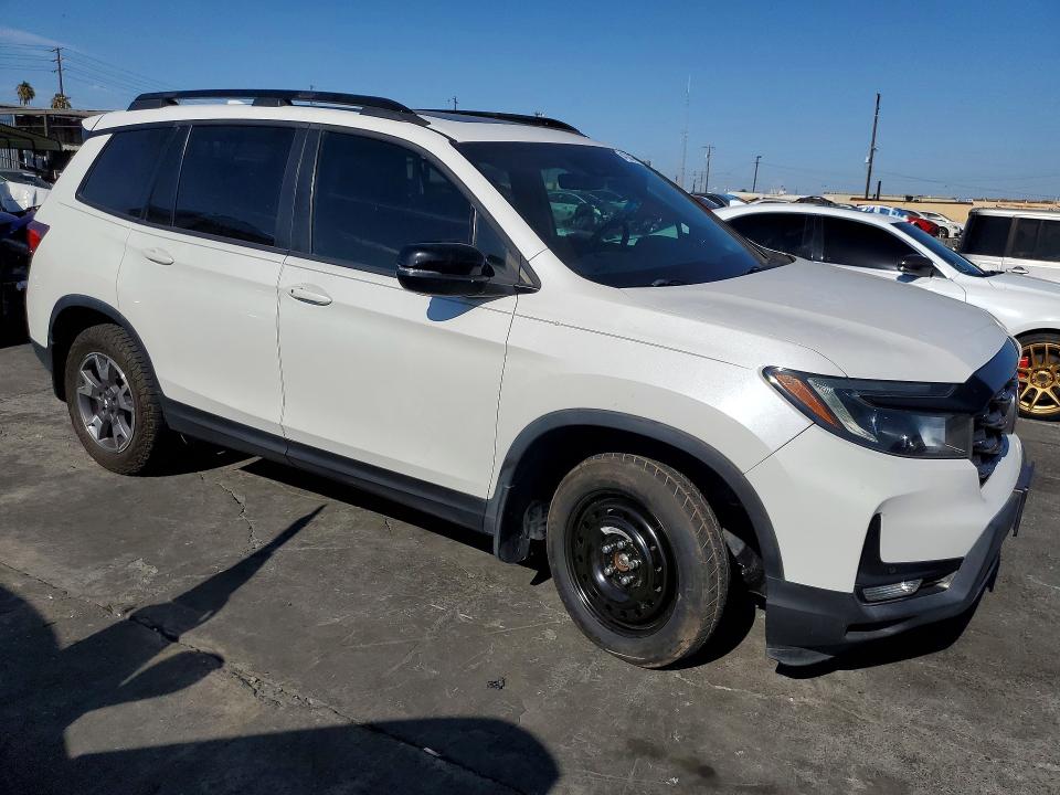 64330196 :رقم المزاد ، 5FNYF8H6XNB024792 vin ، 2022 Honda Passport مزاد بيع